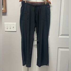 Women’s Black HeartSoul Scrub Pants, Size L petite.